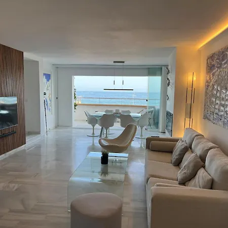 Angy Banus Marbella