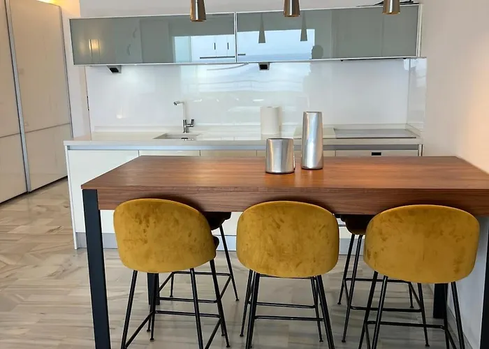 Angy Banus アパート