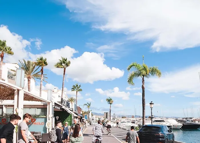 Angy Banus Апартаменты Марбелья