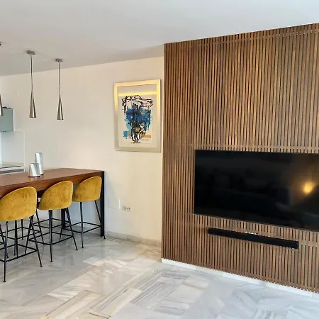 Angy Banus Apartament *
